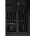 Puerta forja negra abstracta